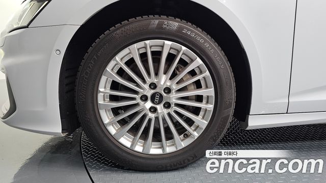Audi A6 C8 45 TFSI Premium - фото 3