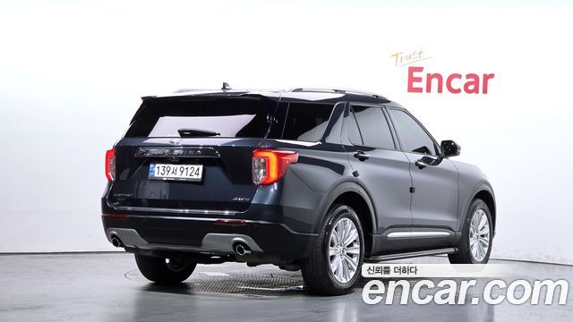 Ford Explorer 6-го поколения 2.3 LimIted 4WD - фото 1