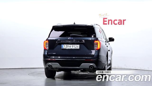 Ford Explorer 6-го поколения 2.3 LimIted 4WD - фото 3
