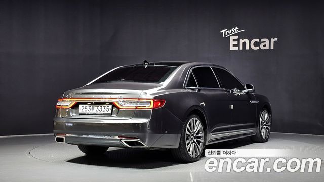 Lincoln Continental 10-го поколения 3.0 AWD - фото 1