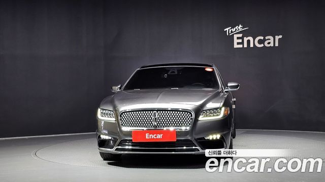 Lincoln Continental 10-го поколения 3.0 AWD - фото 2