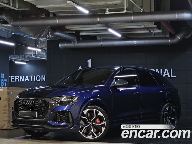 Audi RSQ8 4.0 TFSI Quattro - фото 1