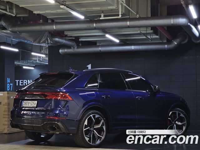 Audi RSQ8 4.0 TFSI Quattro - фото 4