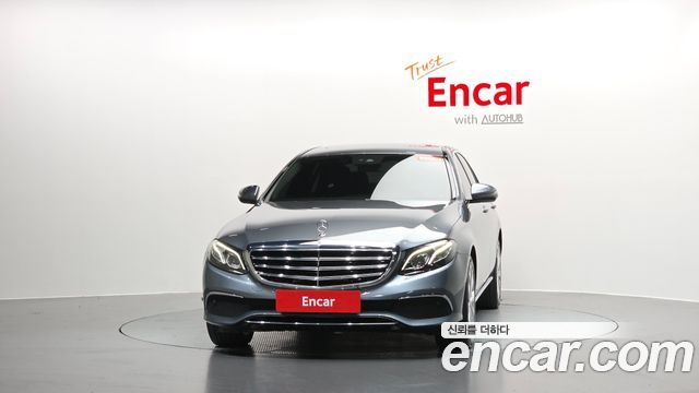 Mercedes-Benz E-Class W213 E220d 4MATIC Exclusive - фото 1