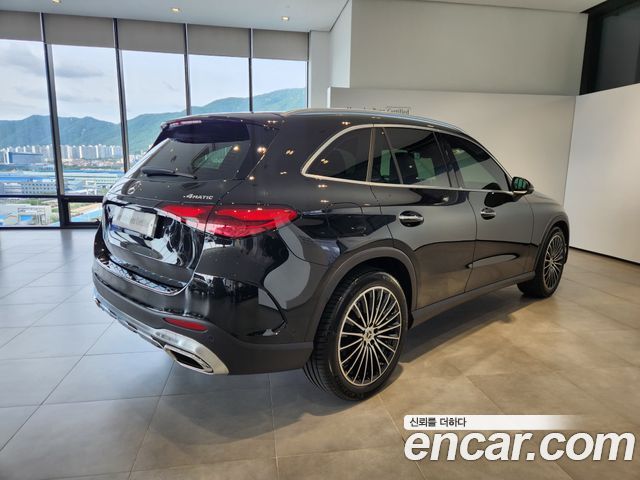 Mercedes-Benz GLC-Class X254 GLC300 4MATIC AMG Line - фото 3