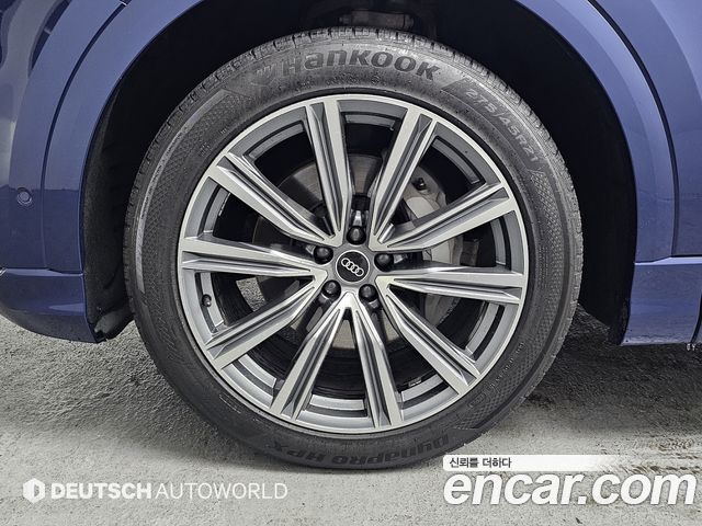 Audi Q8 55 TFSI Quattro Premium - фото 4