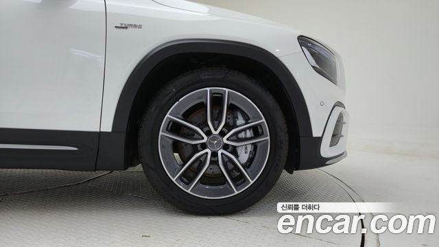 Mercedes-Benz GLB-Class X247 AMG GLB35 4MATIC - фото 4