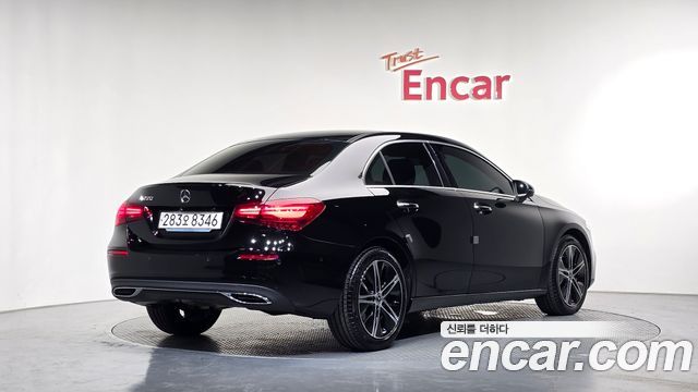 Mercedes-Benz A-Class W177 A220 Sedan - фото 1