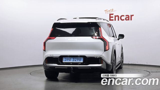 Kia EV9 Long Range 4WD GT Line - фото 3