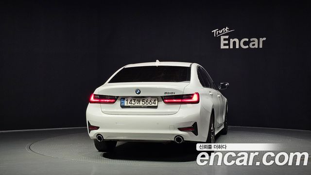 BMW 3 Series G20 320i - фото 3