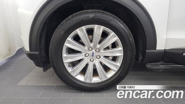 Ford Explorer 6-го поколения 2.3 LimIted 4WD - фото 4