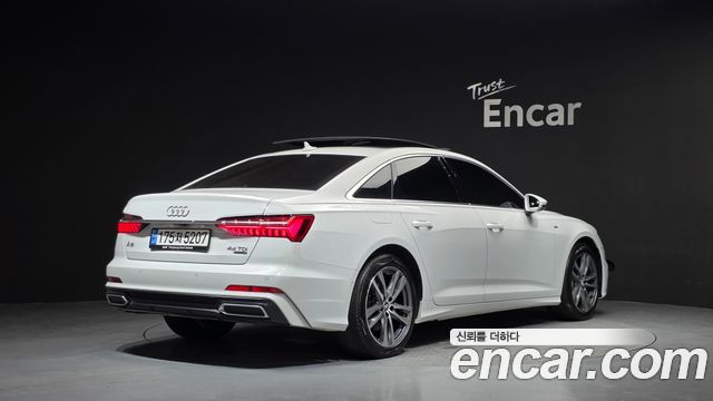 Audi A6 C8 45 TDI Quattro Premium - фото 1