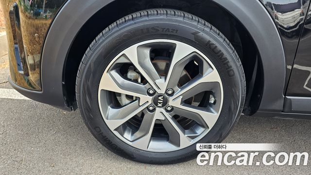 Kia Stonic Diesel 1.6 Prestige - фото 4