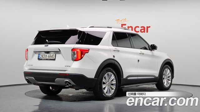 Ford Explorer 6-го поколения 2.3 LimIted 4WD - фото 1