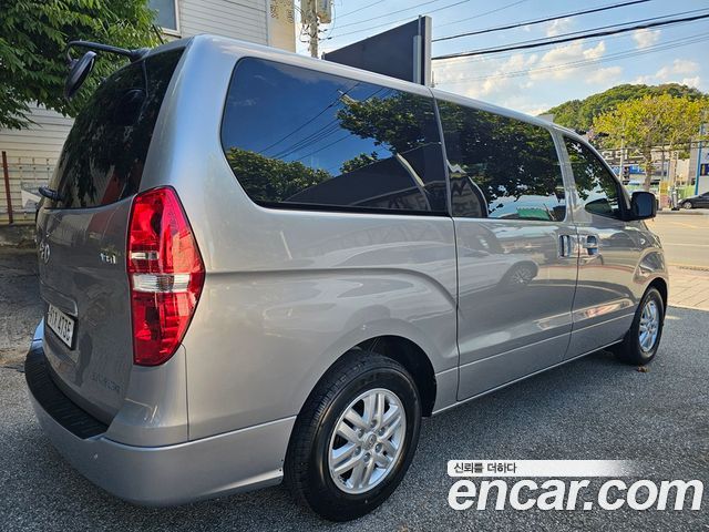 Hyundai Starex New Van 3-Seater Smart - фото 4