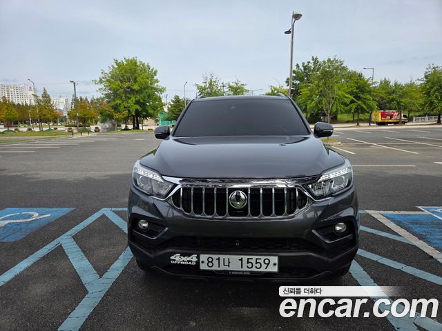 SsangYong Rexton Sports Khan Diesel 2.2 4WD Professional S (5-Link) - фото 0