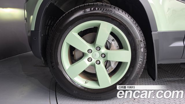 Land Rover Defender L663 110 D300 75th Edition - фото 4