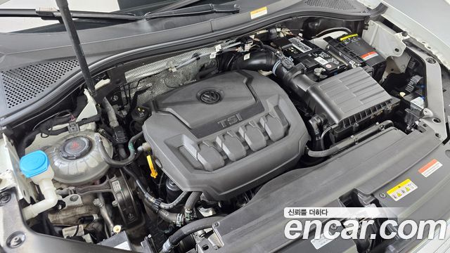 Volkswagen Tiguan Allspace 2.0 TSI Prestige - фото 4