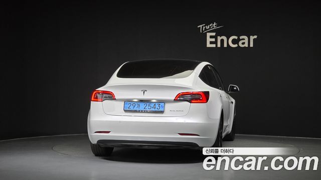 Tesla Model 3 Long Range AWD - фото 3