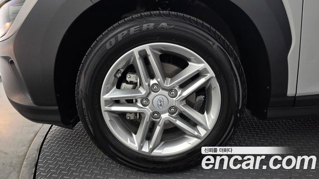 Hyundai Kona New Gasoline 2.0 2WD Smart - фото 4
