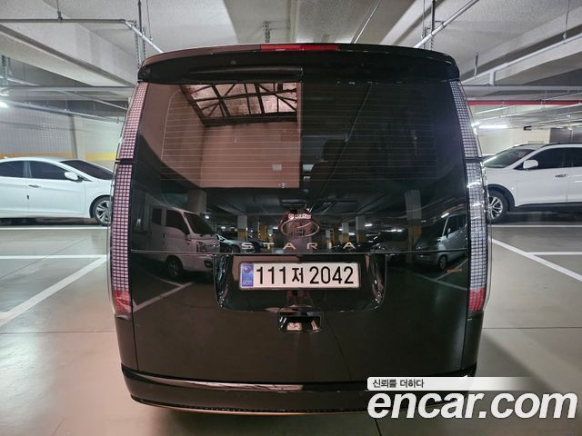Hyundai Staria 4WD Lounge 7-Seater Inspiration - фото 1