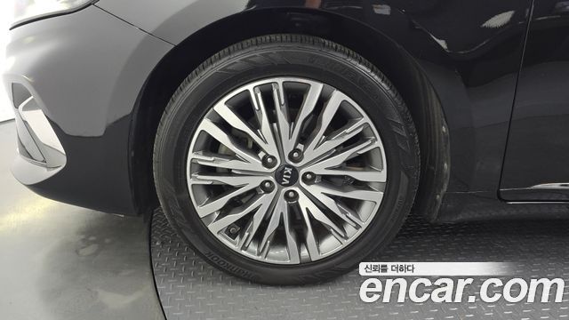 Kia K7 Premier 3.0 LPI Prestige - фото 4