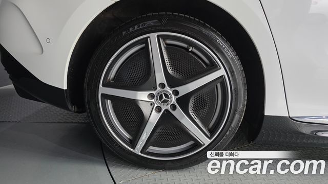 Mercedes-Benz EQE V295 EQE350 4MATIC - фото 4