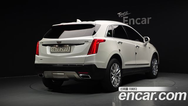 Cadillac XT5 3.6 Platinum - фото 1