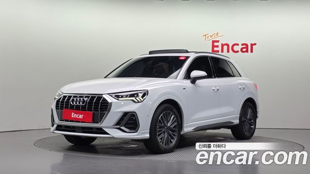 Audi Q3 F3 35 TDI Premium - фото 0
