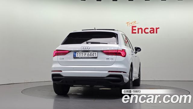 Audi Q3 F3 35 TDI Premium - фото 3