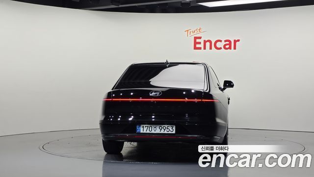 Hyundai Grandeur GN7 2,5 Gasoline 2WD Calligraphy - фото 3