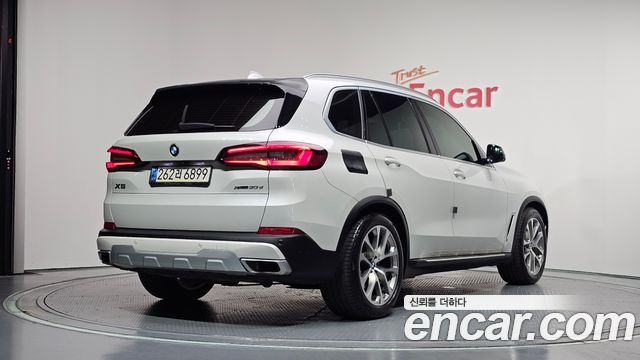 BMW X5 G05 xDrive 30d xLine - фото 1