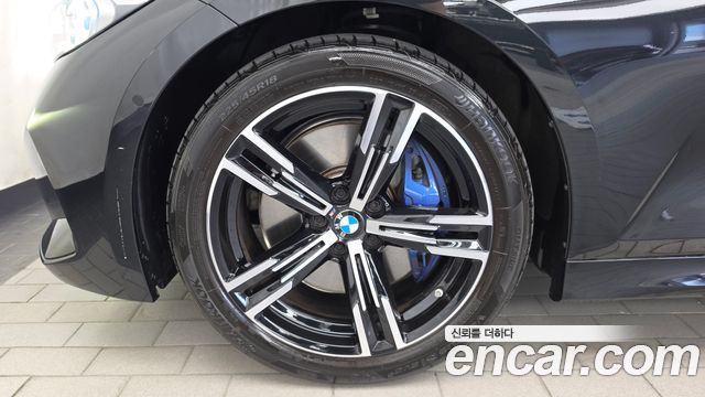 BMW 3 Series G20 320i M Sport - фото 4