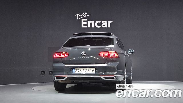 Volkswagen Passat B8 2.0 TDI Prestige - фото 3
