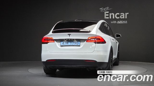 Tesla Model X Long Range - фото 2