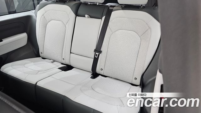 Land Rover Defender L663 90 D250 X-Dynamic SE - фото 3