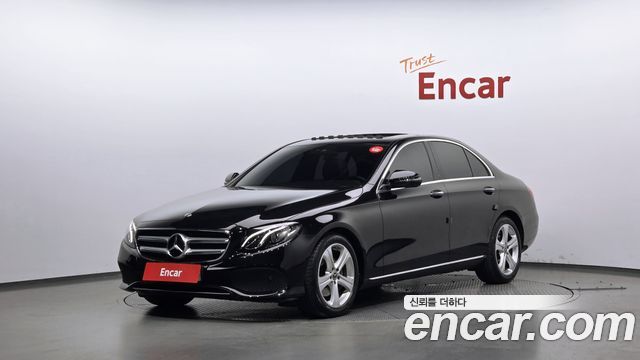 Mercedes-Benz E-Class W213 E200 Avantgarde - фото 0