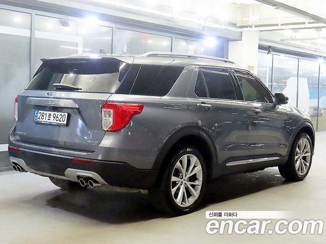Ford Explorer 6-го поколения 3.0 Platinum 4WD - фото 3