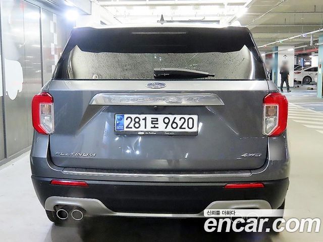 Ford Explorer 6-го поколения 3.0 Platinum 4WD - фото 4