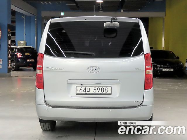 Hyundai Starex New 4WD Urban 9-Seater Premium - фото 3