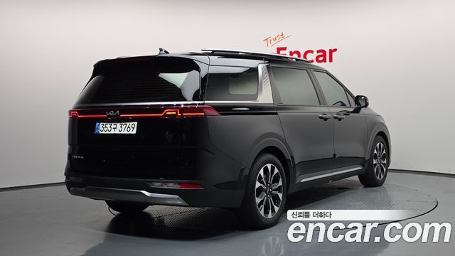 Kia Carnival 4-го поколения Gasoline 9-Seater Signature - фото 1