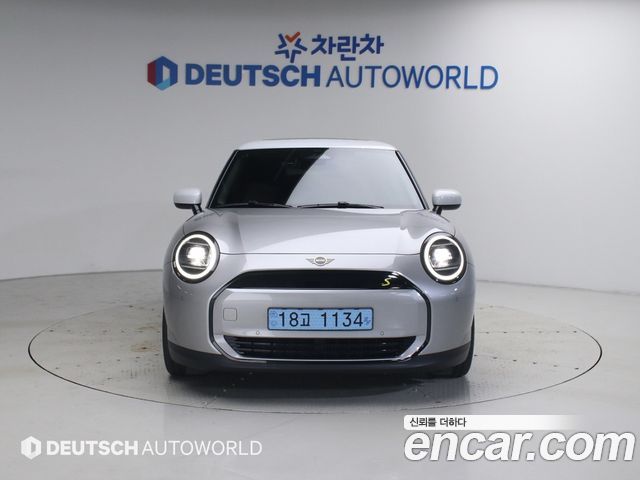 Mini Cooper Electric 4-го поколения SE Classic - фото 2
