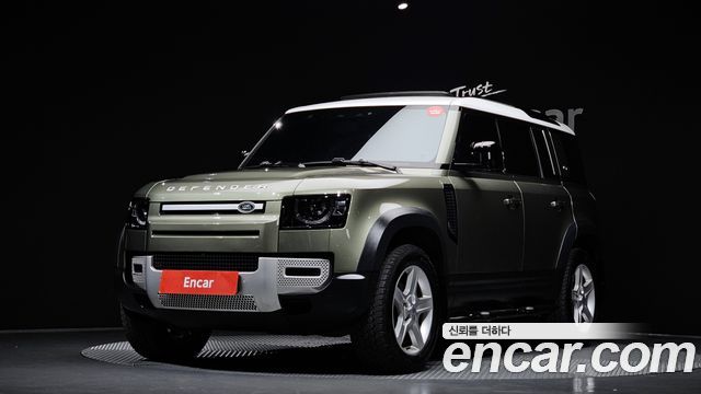 Land Rover Defender L663 110 D250 SE - фото 0