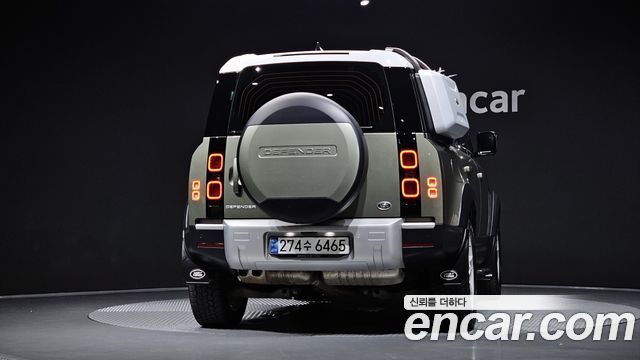 Land Rover Defender L663 110 D250 SE - фото 3