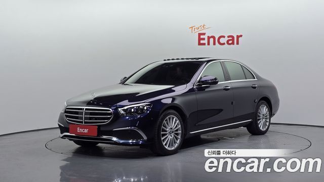 Mercedes-Benz E-Class W213 E250 Exclusive - фото 0