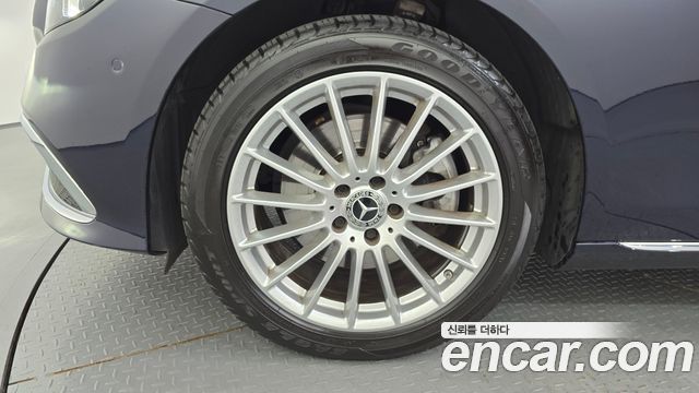 Mercedes-Benz E-Class W213 E250 Exclusive - фото 4