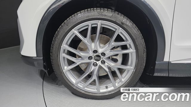 Audi Q4 e-Tron F4 45 Premium - фото 4