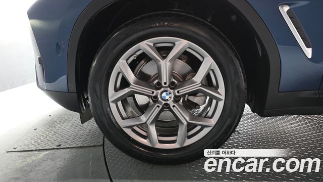 BMW X4 G02 xDrive20i xLine - фото 4
