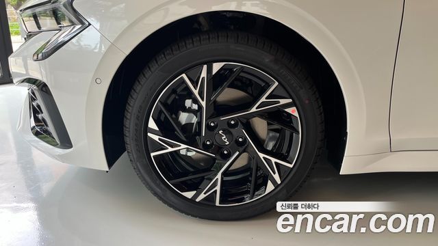 Kia K5 New 3-го поколения 2.0 Signature - фото 4