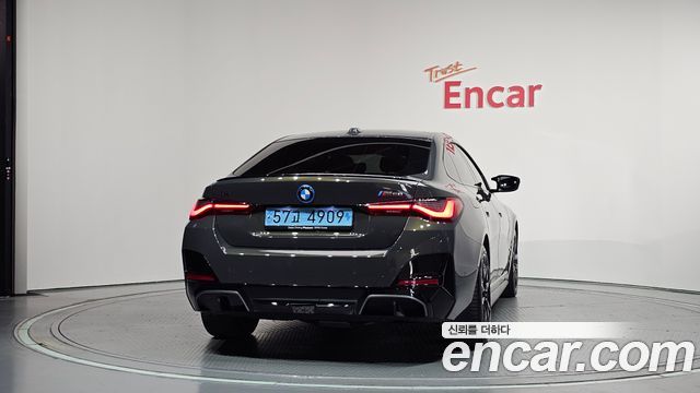 BMW i4 M50 Pro - фото 3